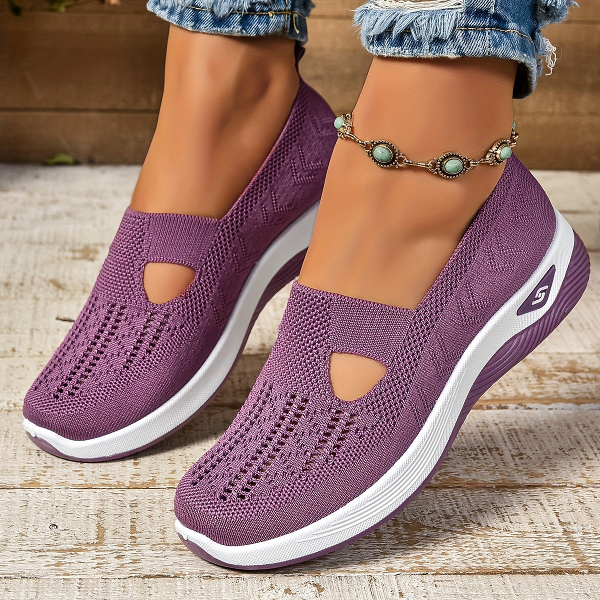 ORTHO - STYLISH ORTHOPEDIC SHOES + FREE SOLES